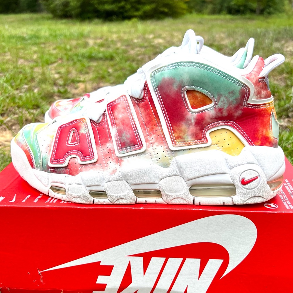 Rare Nike Air More Uptempo UK Retro 2018 Men’s 9.5 Basketball Rare AV3809-700